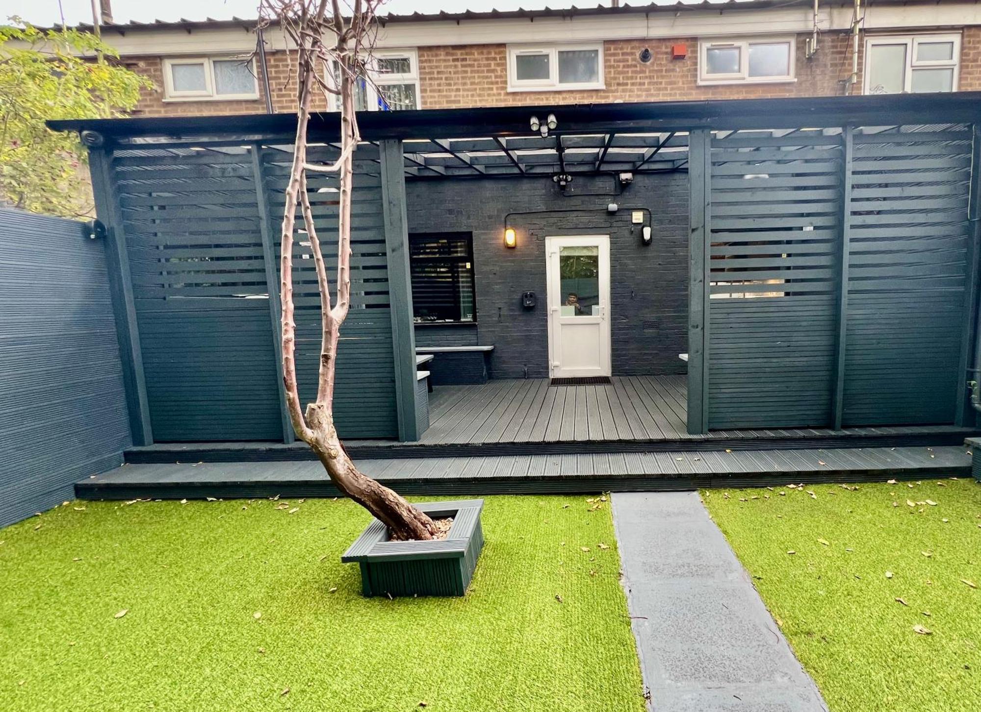 Modern Suites -5 Bedroom House- With Free Parking Birmingham City Екстериор снимка